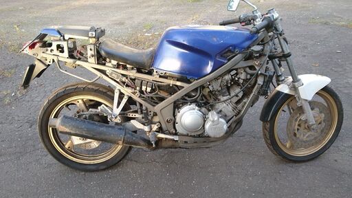 ヤマハ　ＦＺＲ２５０　２ＫＲ　部品取車　書類無し　　　CB GT KH GS FT MVX RZ RG FZ GSX FX NS TZ R1Z XS CBR GX ジェイド フェザー ヤマハ FZR250 2KR 部品取車 書類無し CB KH GS FT MVX RZ RG FZ