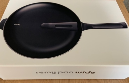 ★新品未使用品［ｒｅｍｙ］レミパンワイド　ネイビー（２８ｃｍ）