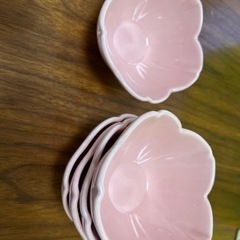 食器　桜色のサクラ小鉢
