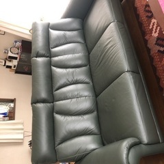 決定しました　9月20日まで掲載　三人掛けソファ　ニトリ　革