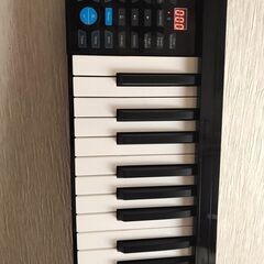 電子ピアノ　88鍵盤　大阪市内ならご近所まで無料配達します。（日...