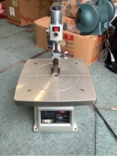 リサイクルサービス八光 田上店】RYOBI リョービ 卓上糸ノコ盤 TF-50 183□