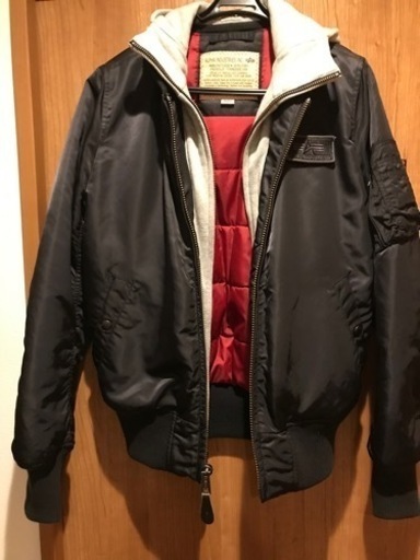 Alpha Industries SMALL メンズもレディースも可