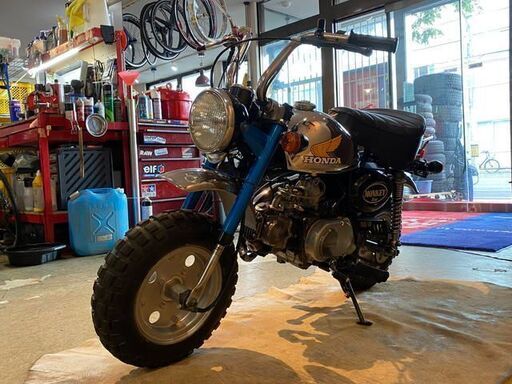 □HONDA MONKEY Z50J ホンダ モンキー 50改 50cc シルバー 6V エンジン