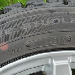 ホイール付スタッドレス　ボルボ　ジャガー　ルノー　シトロエン等に