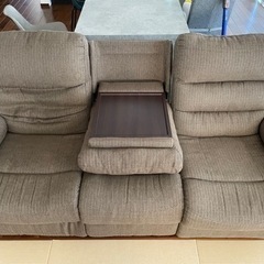 ニトリ　リクライニングソファー　3人掛け