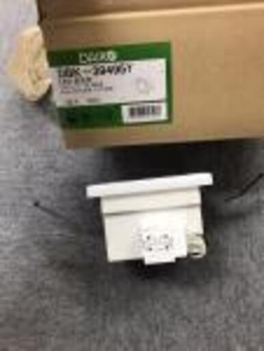 【未使用品】LED足元灯　DBK-39495Y