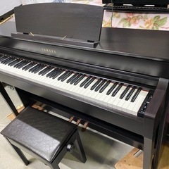 お薦め品‼️木製鍵盤‼️BlueTooth搭載 ヤマハ 電子ピアノ クラビノーバCLP-645R 2017年