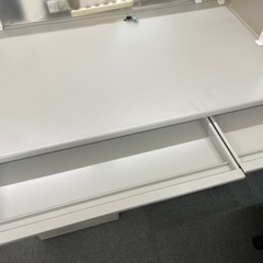 【値下げ】オフィス用デスクと引き出し　4セット