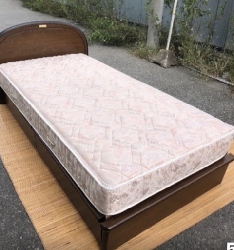 1シモンズベッド　シングルサイズ　マットレス\u0026フレーム　定価138000円！
