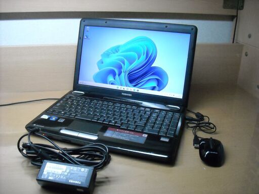 美品　ノートパソコン　東芝　Dynabook EX35LBL　黒