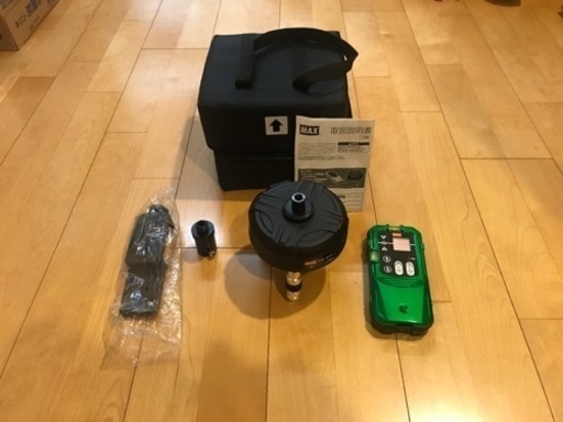 【決まりました】MAX グリーンレーザ用自動追尾台＋受光器
