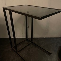 サイドテーブル　ガラステーブル　コーヒーテーブル