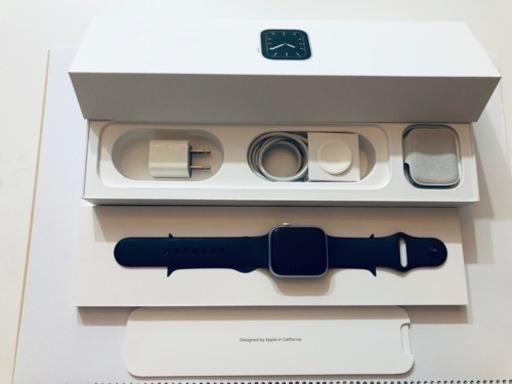 Apple Watch Series 5 GPS+Cellular…
