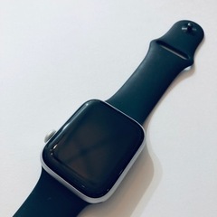 Apple Watch Series 5 GPS+Cellular…