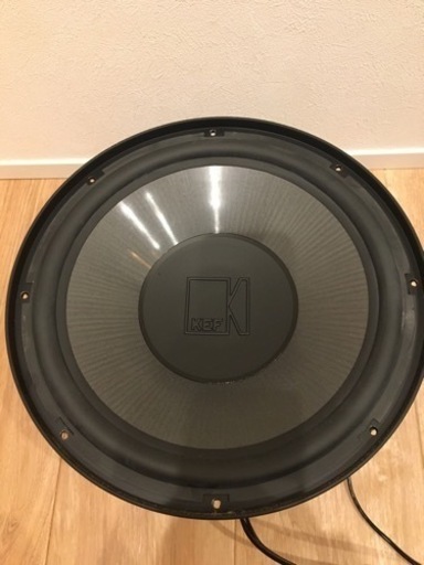 KEF サブウーハー