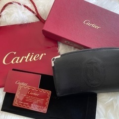 Cartier ラウンドファスナー　長財布