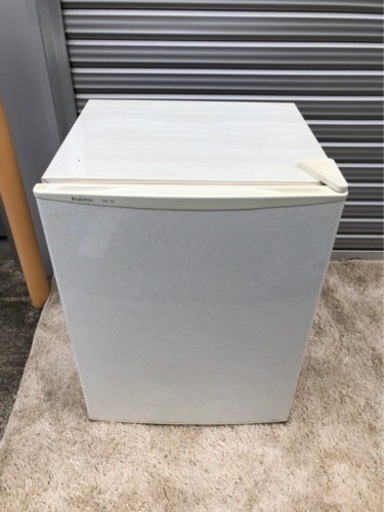 大幅値下げ致しました　製氷機付き　昭和レトロワンドア冷蔵庫Elabitax エラビタックス  1ドア冷蔵庫 ER-70 白
