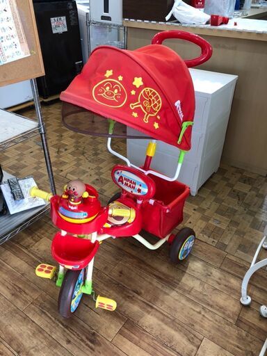 それいけ！アンパンマン　デラックス２　三輪車 Amazon.co.jp: ジョイパレット(JOYPALETTE) 三輪車 それいけ