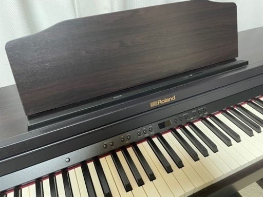 ROLAND RP501R 電子ピアノ Roland RP501R 電子ピアノ 2020年製