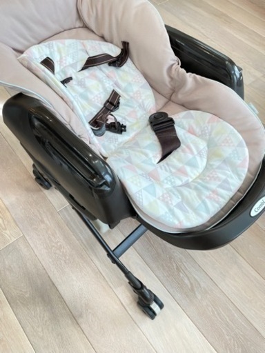 【美品】コンビ combiネムリラ