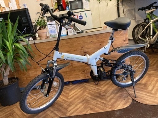 【前後サスペンション付き】6段変速　20インチ折りたたみ自転車　ホワイト