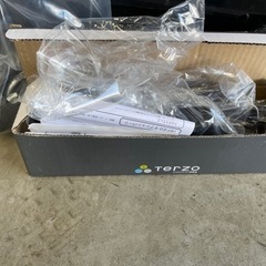 ルーフキャリア　ルーフボックス　値下げ3万円から2万円です