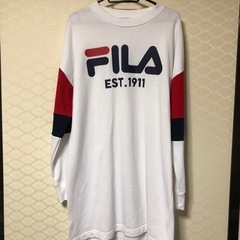 FILA ロングトレーナー  M