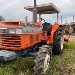 クボタL1-33D四輪駆動33馬力ディーゼル水冷4サイクル中古トラクター1499cc