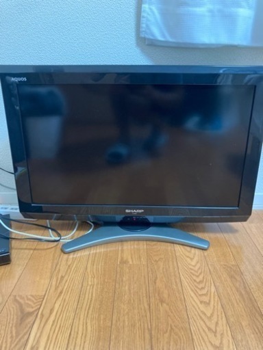 26型テレビ　SHARP AQUOS E E8 LC-26E8