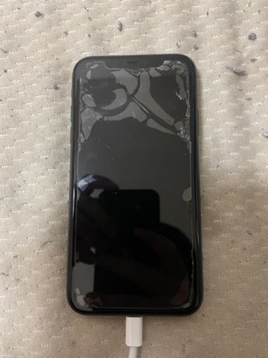 【中古】iPhone11