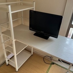 家電家具まとめて引き取ってくれる方でお願い致します。