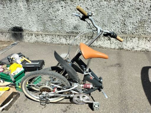 売約済みです。【札幌市内配達無料】【防犯登録料込】中古車 オオトモ社製