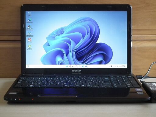 【SSD240GB搭載WIN11Home64bit 東芝 Satellite T351/34CBD Core i3/ﾒﾓﾘ4GB/Office365】