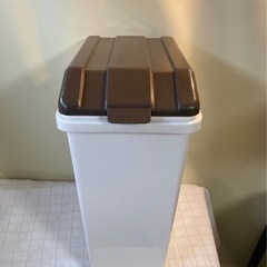 蓋付きゴミ箱　20L容量　ブラウン　ゴミ箱　