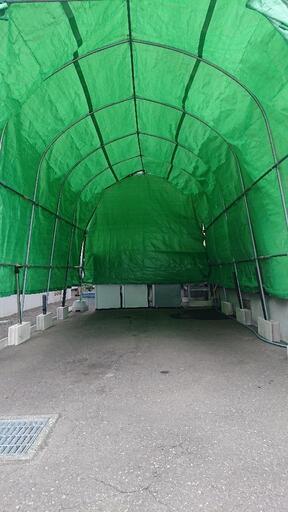 お話中です】ビニール車庫