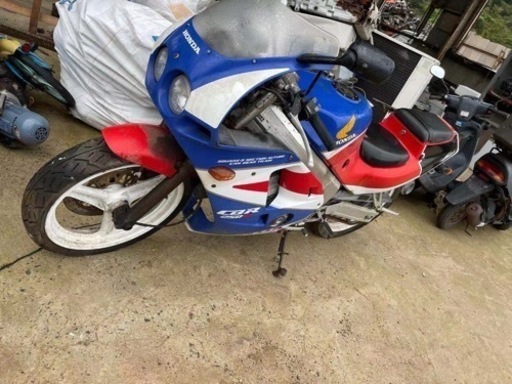 ホンダ CBR 250