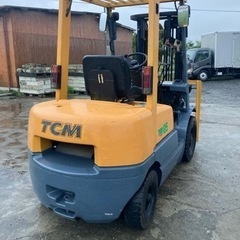 TCM フォーク リフト 2.5 トン ディーゼル