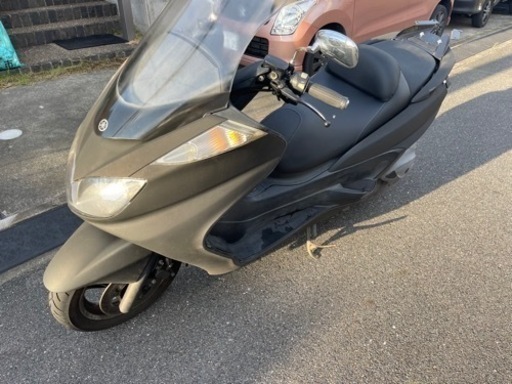 グランドマジェスティ250