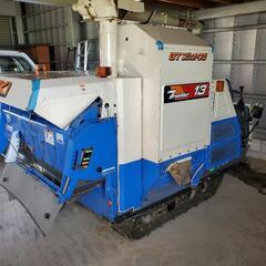 決まりました　コンバイン　イセキ　フロンティア13