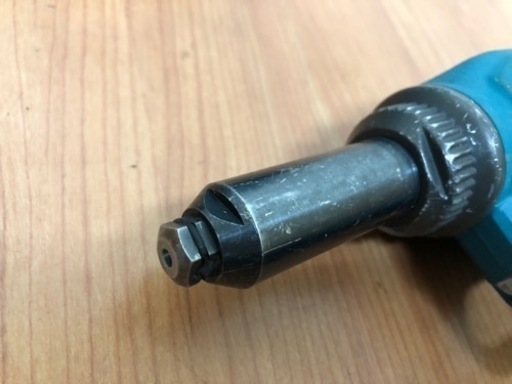 マキタ 充電式リベッタ RV150DRG I07-03 | vaisand.com