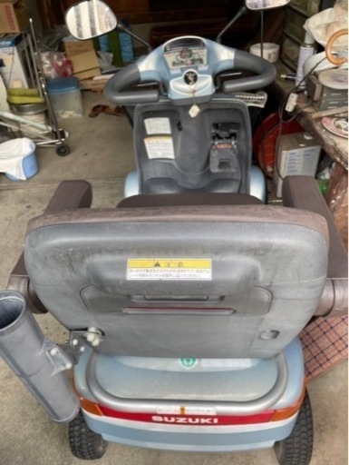 2.5万円値下げしました。 SUZUKI セニアカー et4d