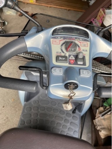 2.5万円値下げしました。 SUZUKI セニアカー et4d