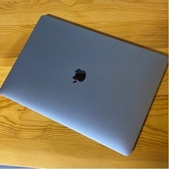 MacBook Pro 15, 2018/Core i7/16GB/512GB
