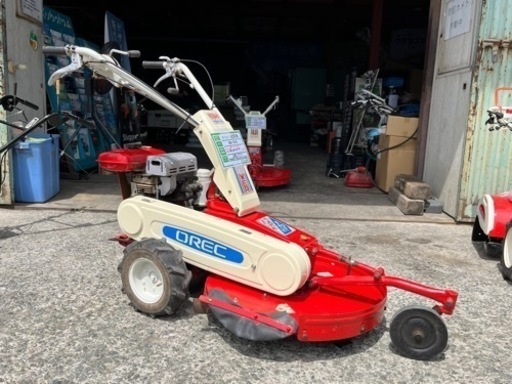 ご成約✨オーレック✨オートモアーAM61B 前進/後進　刃新品　塗装済み