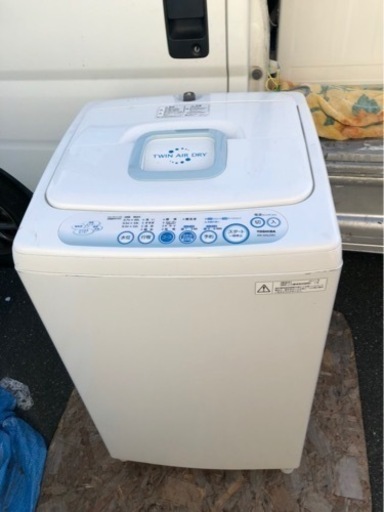 配送可能　東芝 TOSHIBA AW-42SJ-W [全自動洗濯機（4.2kg) ピュアホワイト]