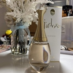 Dior j'adore eau de parfum 95/10...