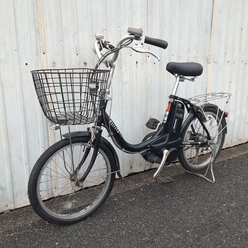 R4135電動アシスト自転車　2008年ブリヂストン　アシスタリチウムコンパクト　バッテリー　充電器　鍵1本付き　電動自転車