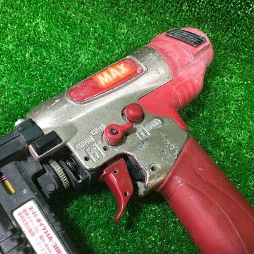 MAX HA38F2(D)/4MAフロア スーパーネイラ 本体のみ ※ジャンク品となります【市川行徳店】【店頭取引限定】【ジャンク】管理番号：IT9IHC3UO3VK MAX HA38F2(D)/4MAフロア スーパーネイラ 本体のみ ※ジャンク品となり