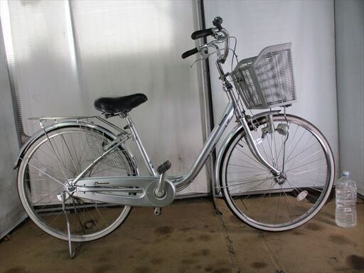 C184　限定特価　整備済み★ブリヂストン　カルーサ★ 中古自転車 【シルバー　26インチ 】